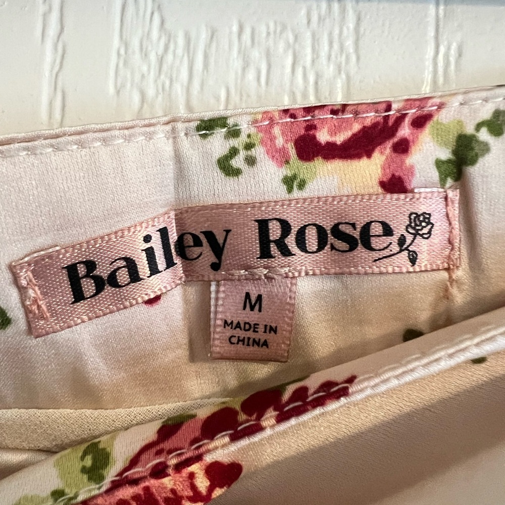 Pale Pink Colored Satin and Lace Floral Midi Skirt - Picture 9 of 9
